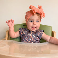 Load image into Gallery viewer, Ditsy Floral Bapron Mama Yay! Bapron Toddler (6m - 3T),Preschool (3-5 yrs) Bib Bapron BapronBaby BLW Baby Led Weaning Toddler Feeding