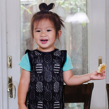 Load image into Gallery viewer, Monochrome Pineapple Bapron Mama Yay! Bapron Toddler (6m - 3T),Preschool (3-5 Yrs) Bib Bapron BapronBaby BLW Baby Led Weaning Toddler Feeding
