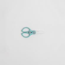 Load image into Gallery viewer, YAY Scissors - Premium Ceramic Scissors for kid&#39;s food